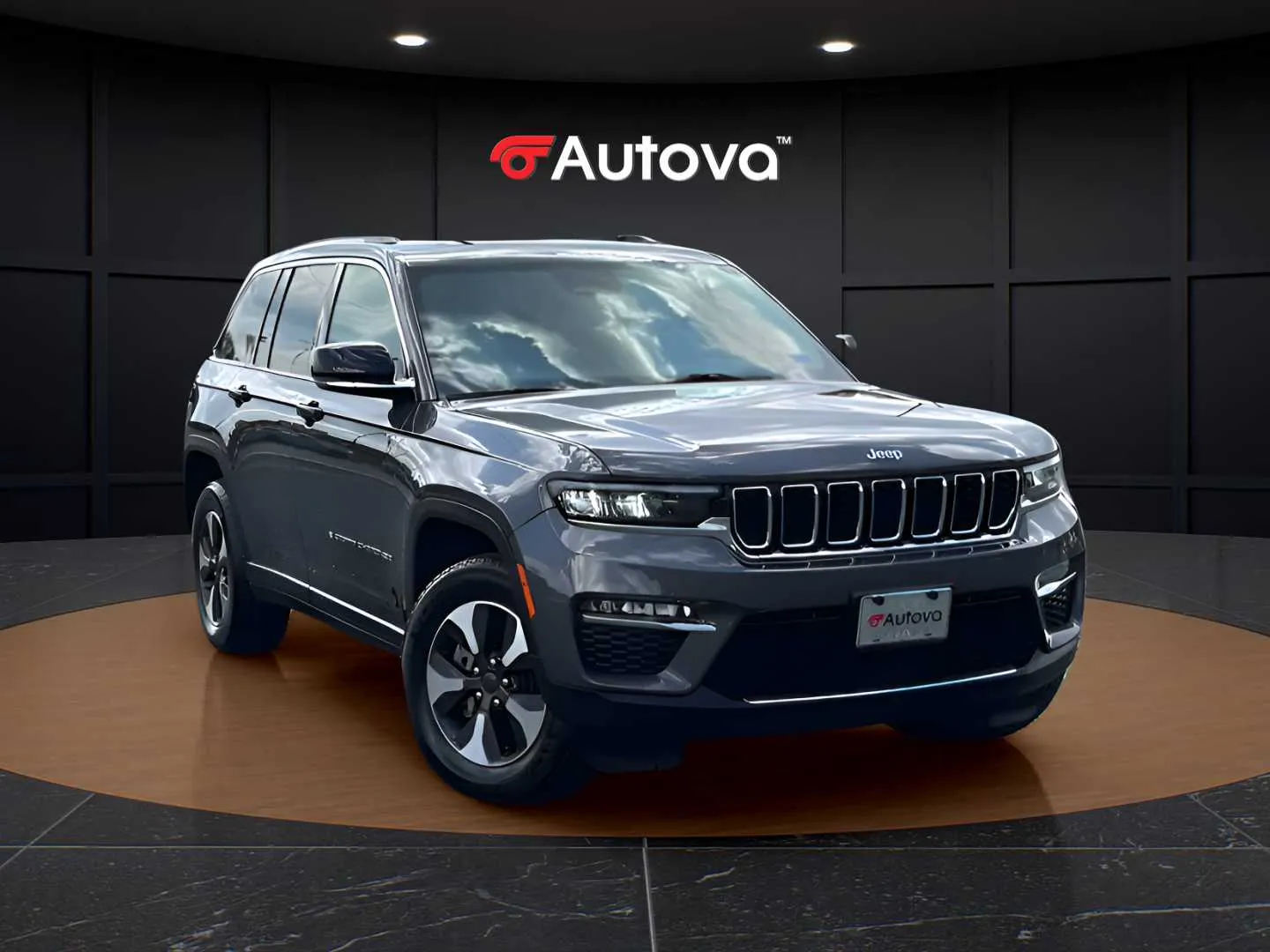 Jeep Grand Cherokee photo 7