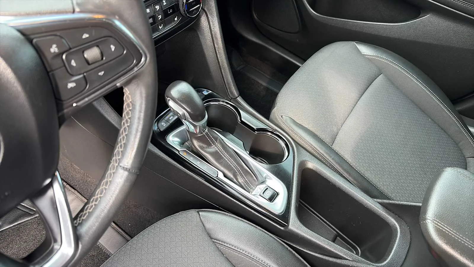 Buick Encore GX photo 14