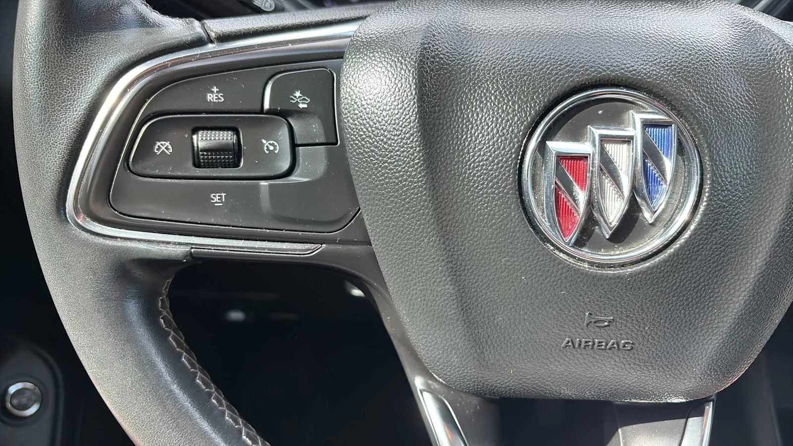 Buick Encore GX photo 9