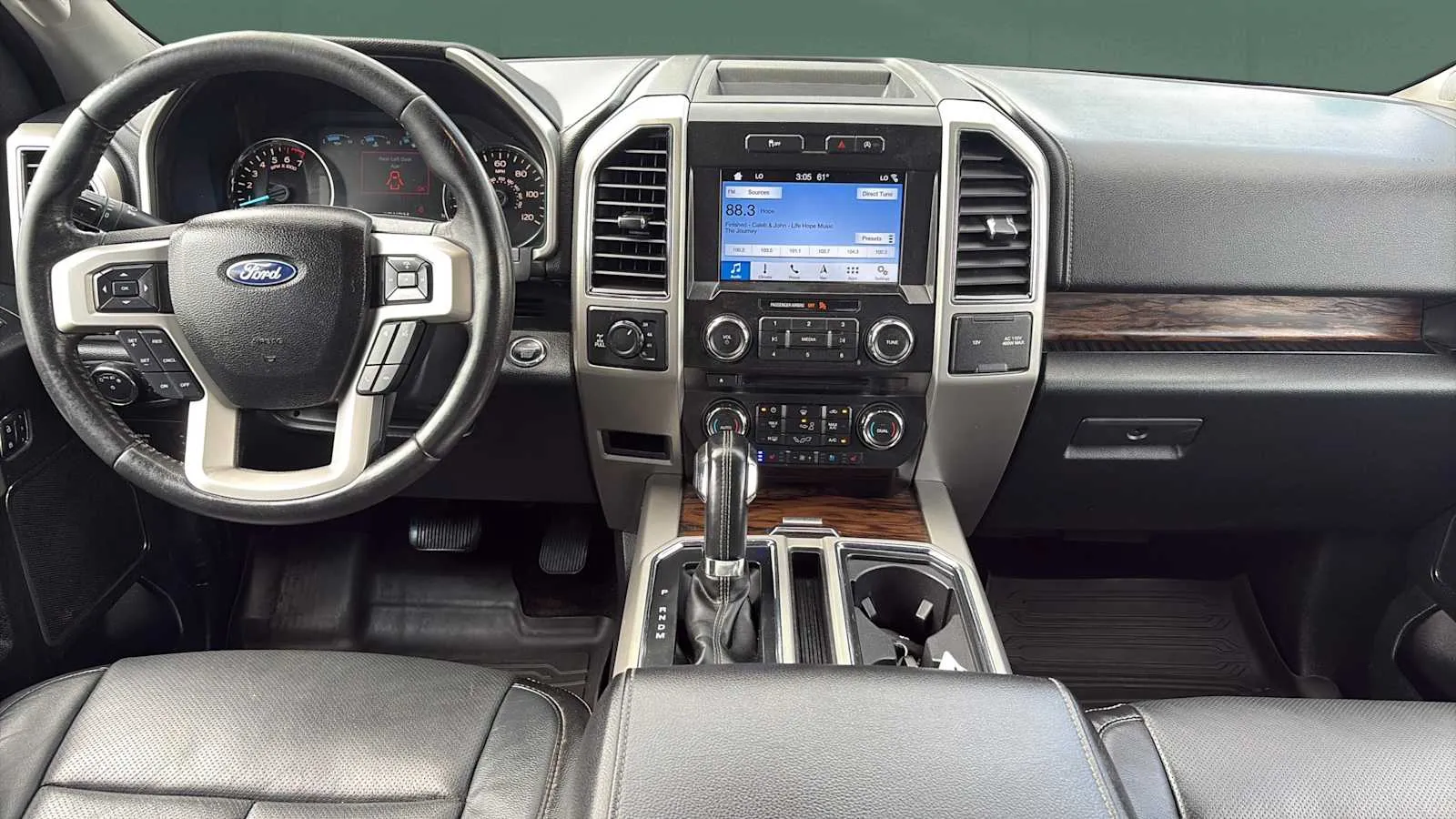 Ford F-150 photo 10