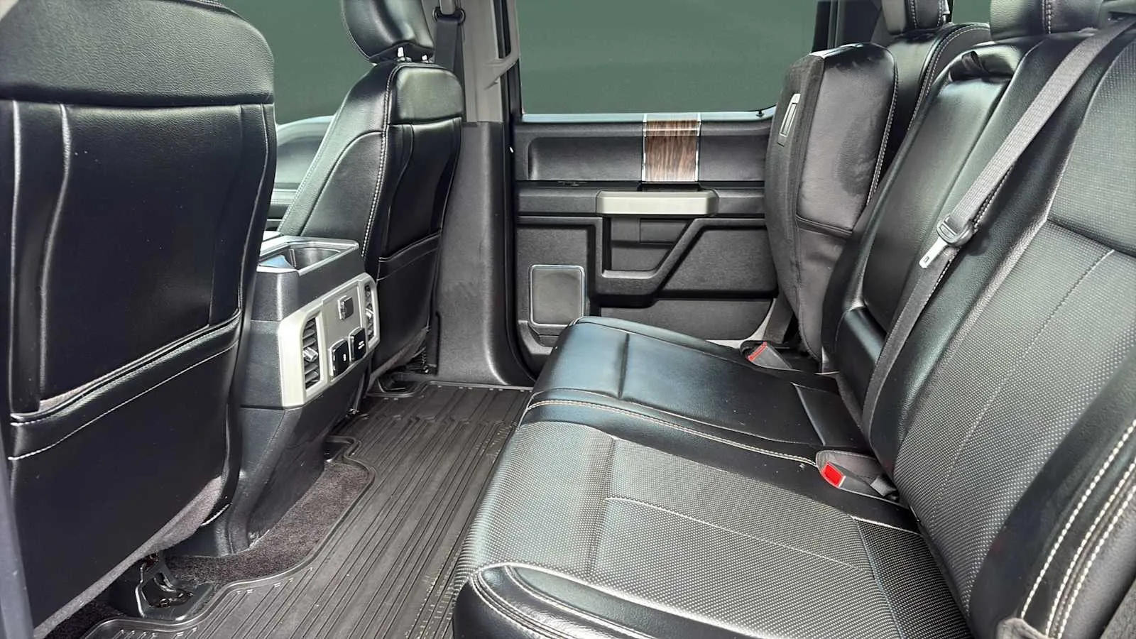 Ford F-150 photo 13