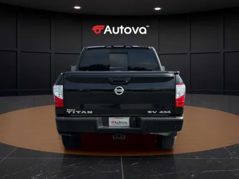 More photos of 2021 Nissan Titan SV at Autova - Forest, VA