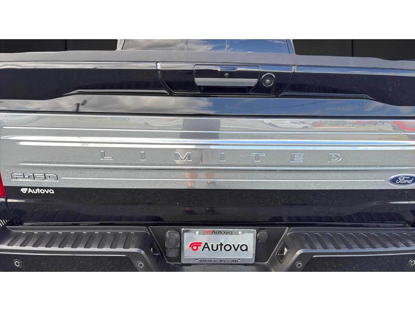 Ford F-150 photo 12
