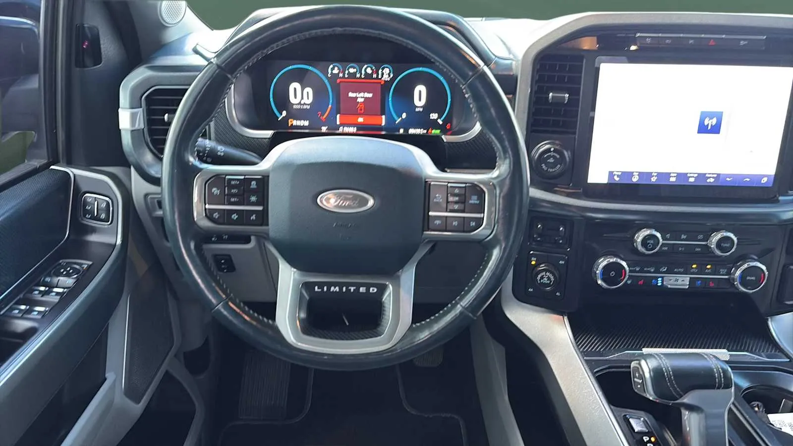 Ford F-150 photo 25