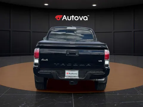 More photos of 2023 Toyota Tacoma Limited at Autova - Forest, VA