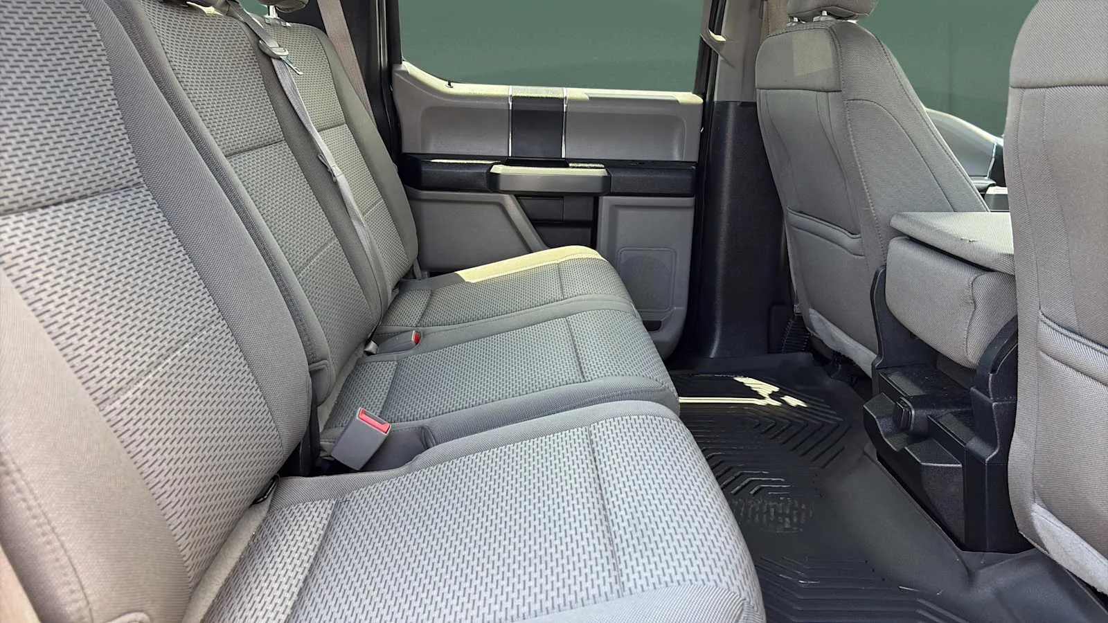 Ford F-150 photo 24