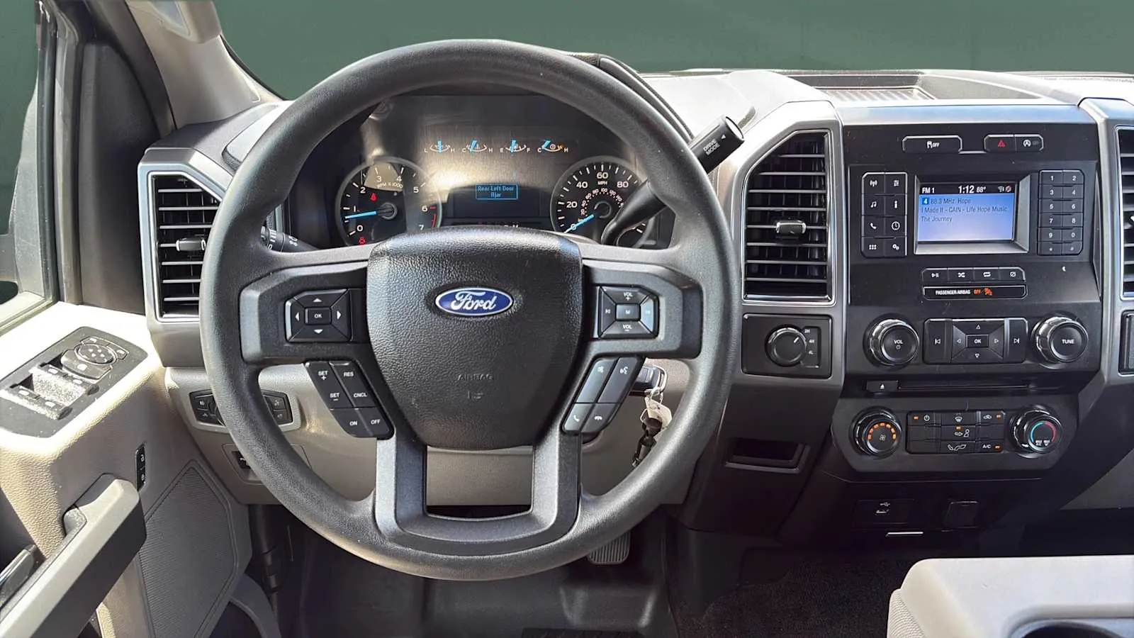 Ford F-150 photo 23