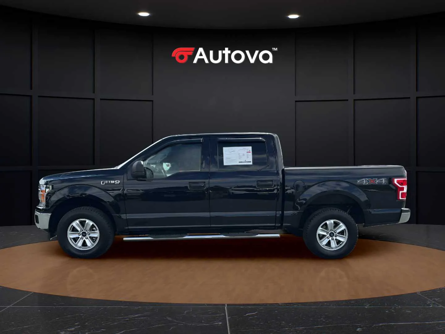 Ford F-150 photo 2