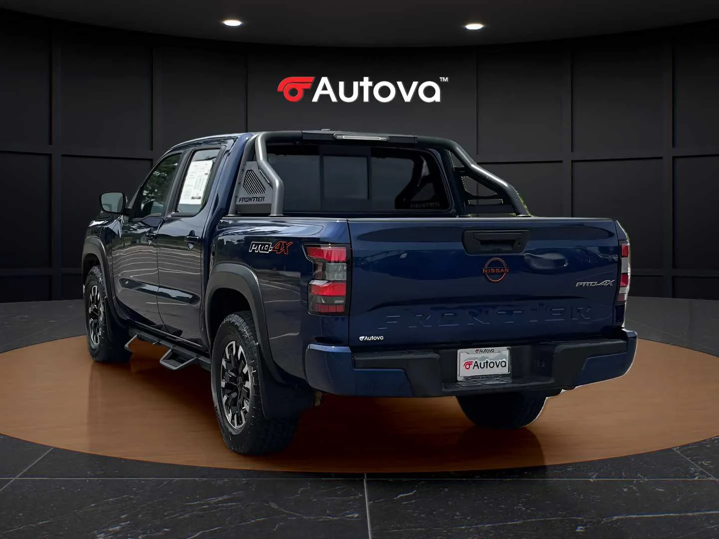 Nissan Frontier photo 3