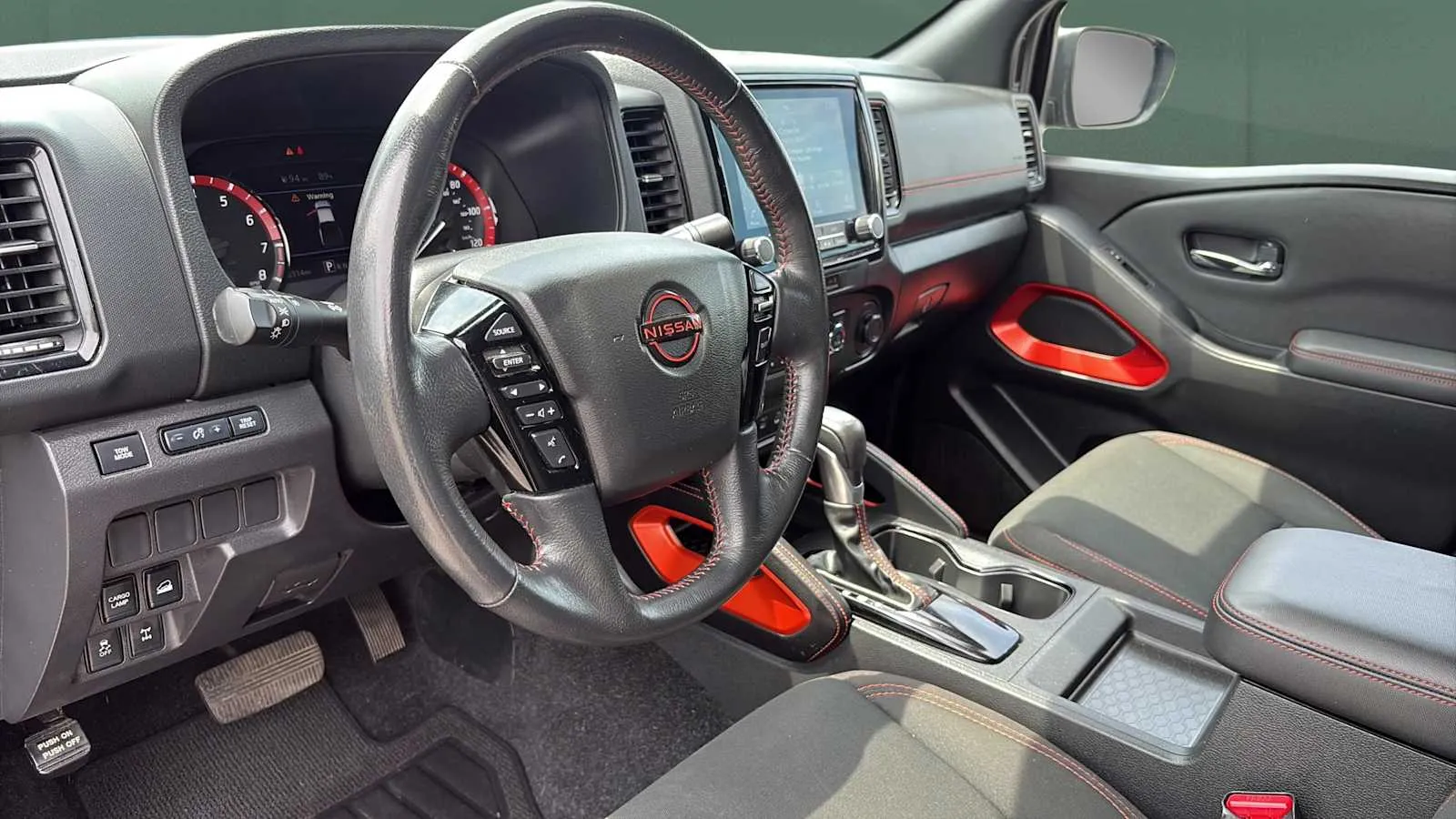 Nissan Frontier photo 10