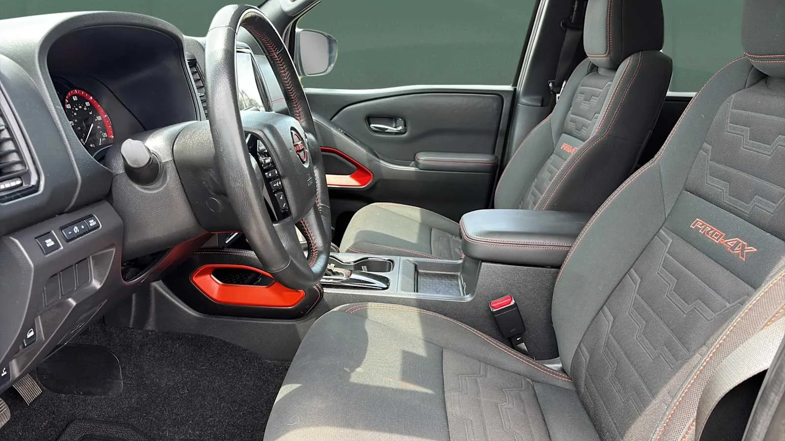Nissan Frontier photo 21