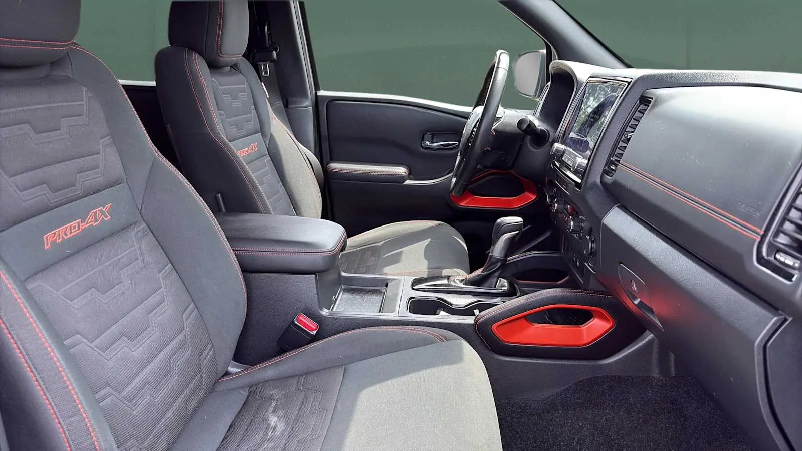 Nissan Frontier photo 23