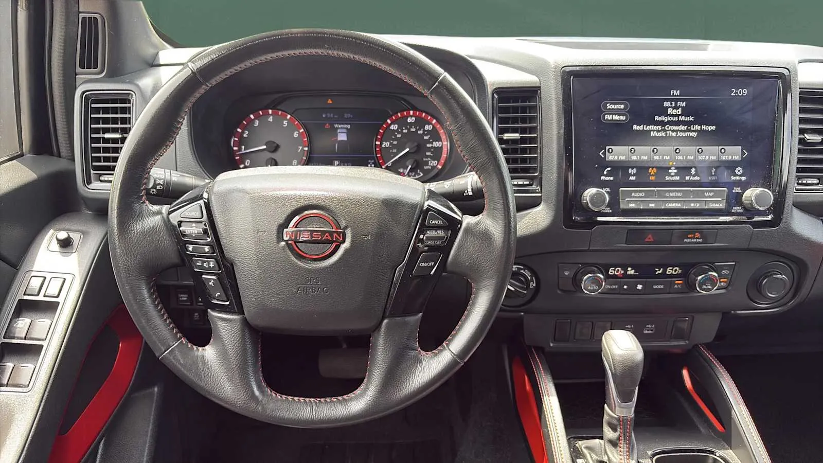 Nissan Frontier photo 15