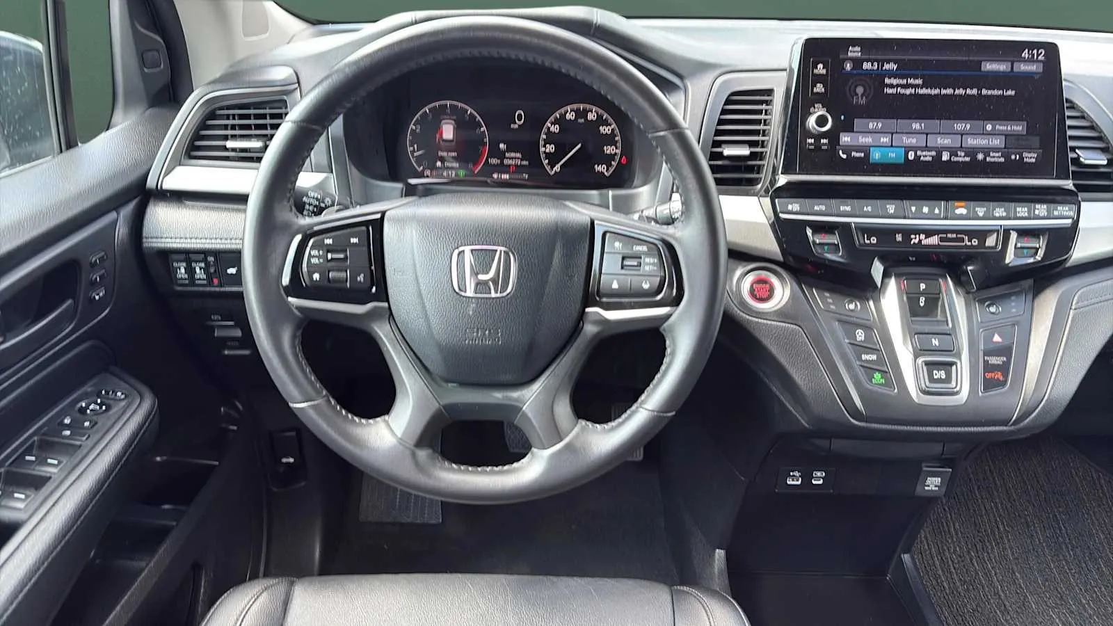 Honda Odyssey photo 12