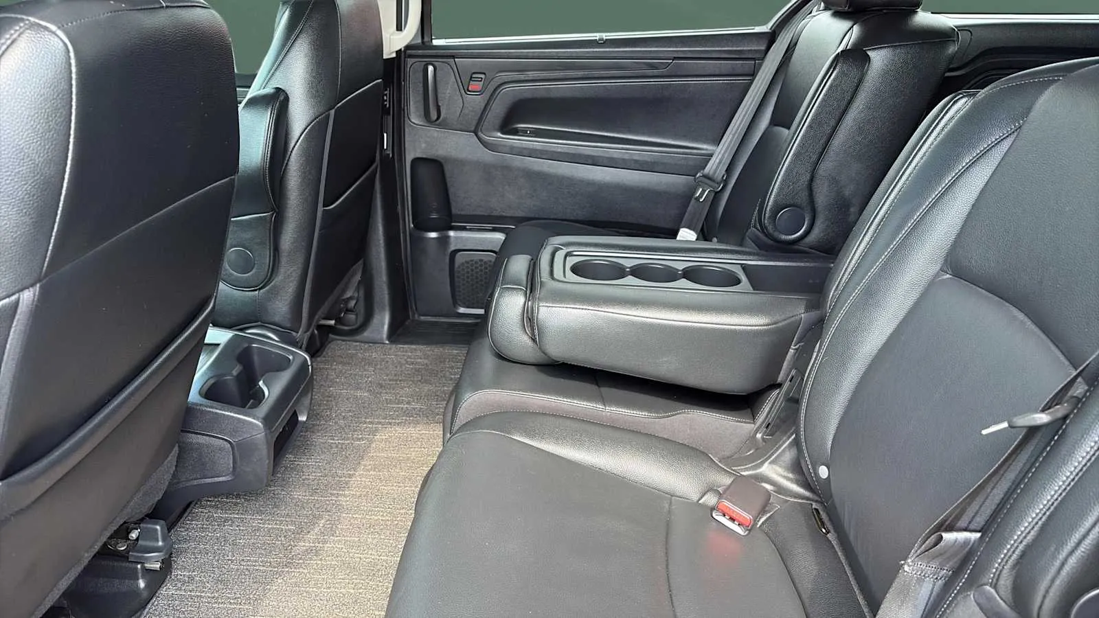 Honda Odyssey photo 11