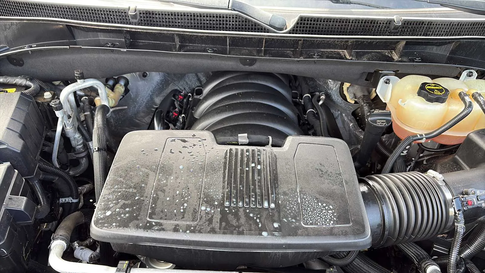 GMC Yukon photo 27