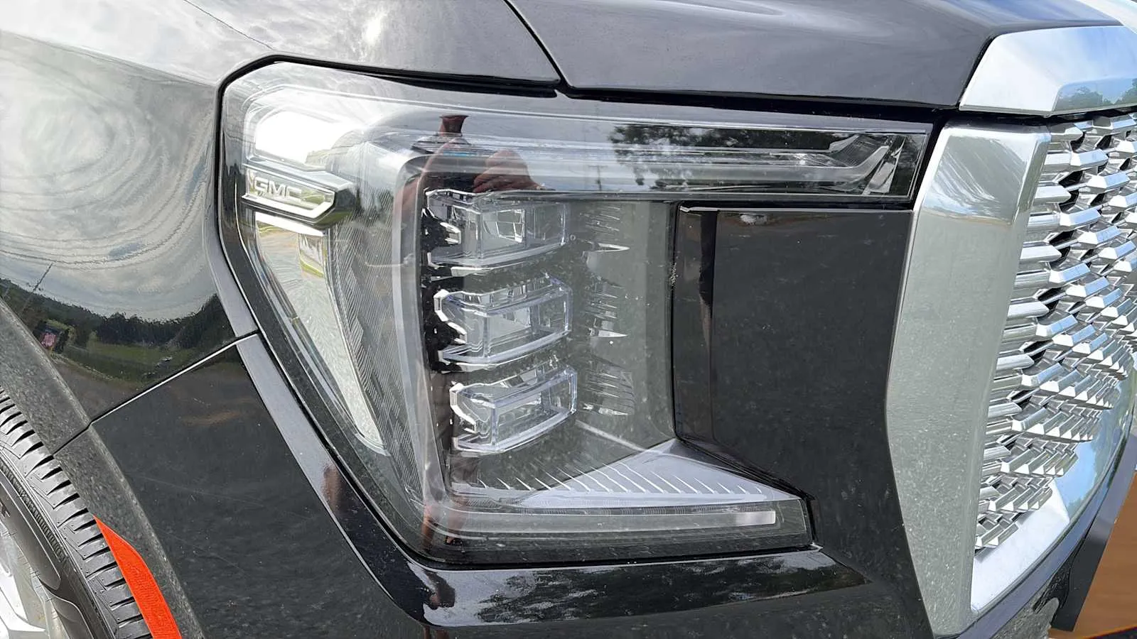 GMC Yukon photo 28