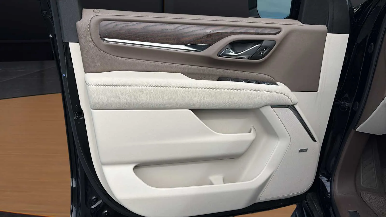 GMC Yukon photo 16