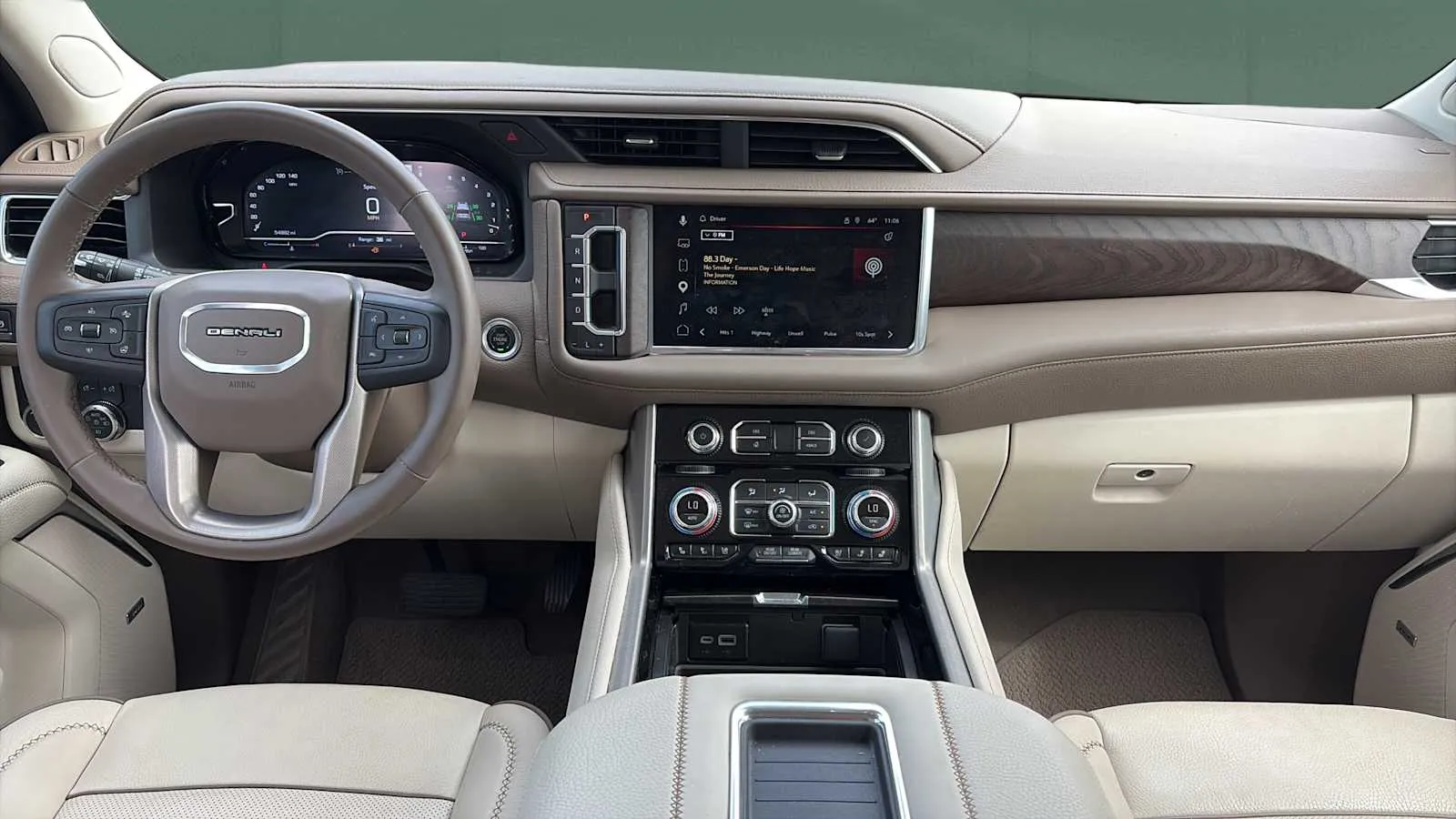 GMC Yukon photo 19