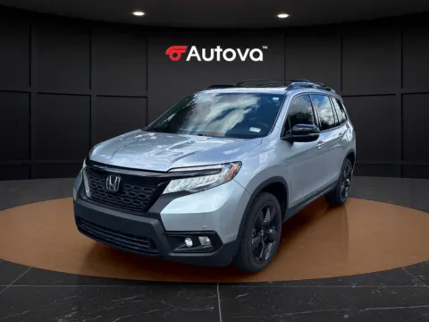 Silver 2021 Honda Passport Elite for sale in Forest, VA