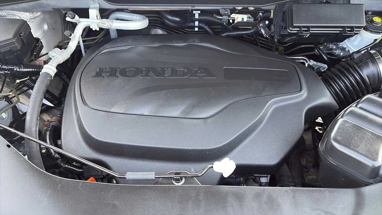 Honda Passport photo 26