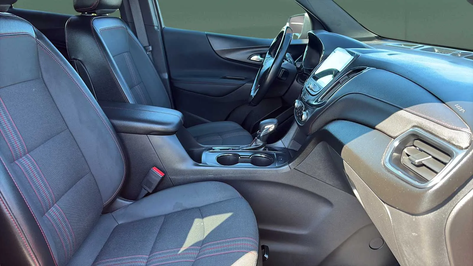 2024 Chevrolet Equinox RS - Photo 28