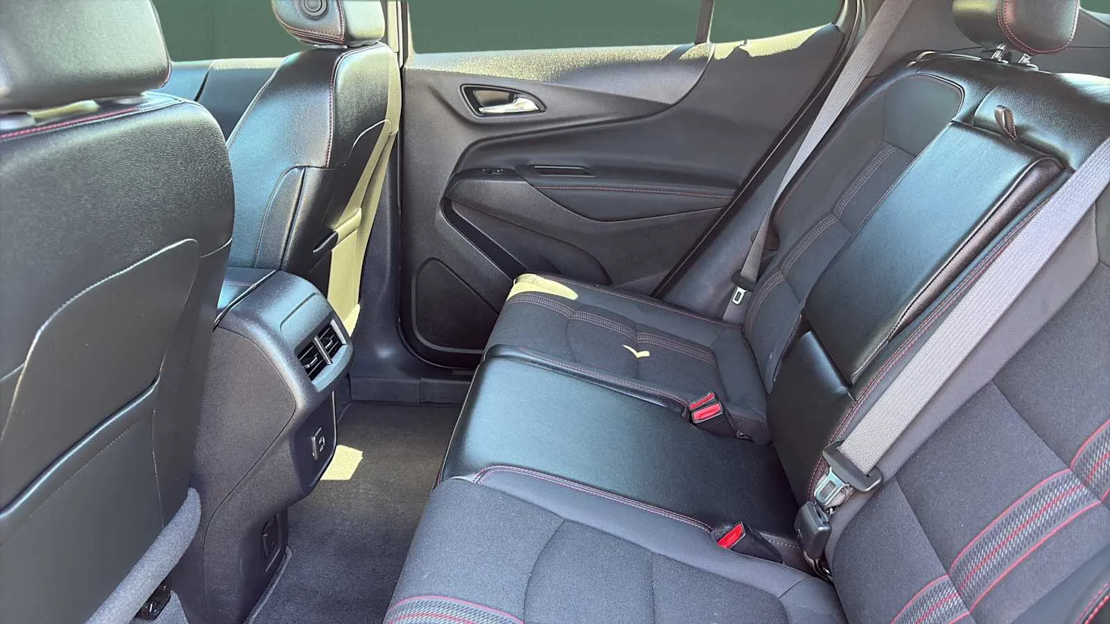 2024 Chevrolet Equinox RS - Photo 22