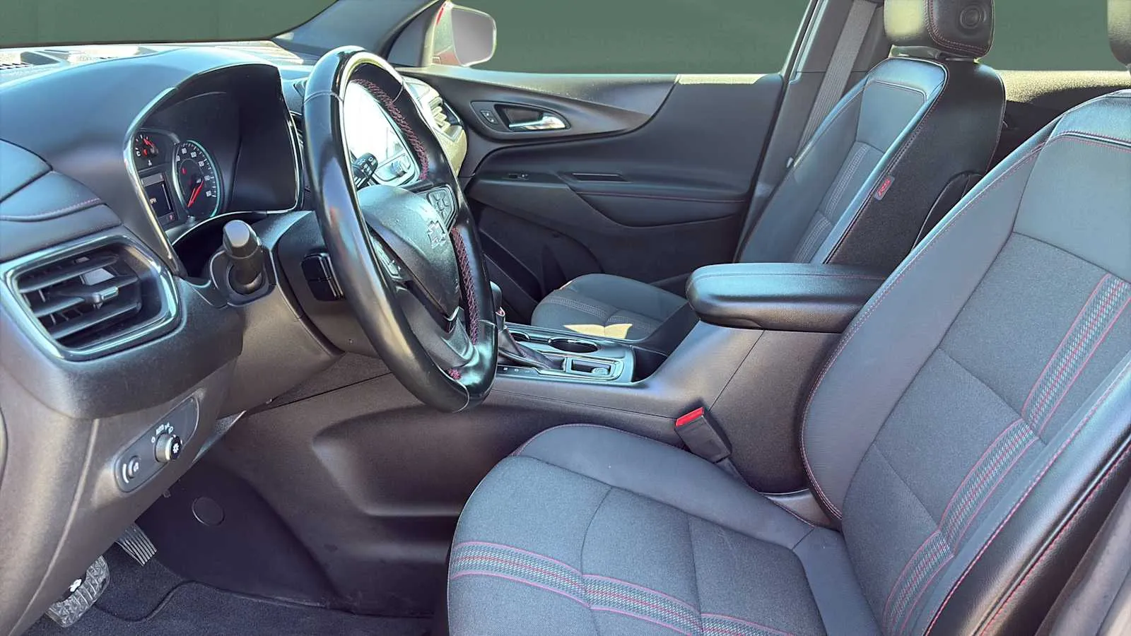 2024 Chevrolet Equinox RS - Photo 21