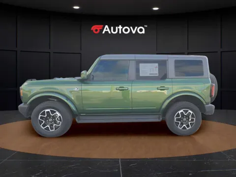 Photos of 2025 Ford Bronco Outer Banks for sale in Forest, VA at Autova - Forest