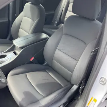 More photos of 2023 Chevrolet Malibu LT at Autova - Forest, VA