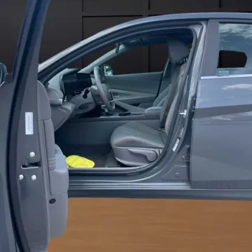 More photos of 2025 Hyundai Elantra SEL Convenience at Autova - Forest, VA