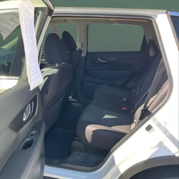 More photos of 2017 Nissan Rogue SV at Autova - Forest, VA