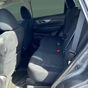 More photos of 2016 Nissan Rogue SV at Autova - Forest, VA
