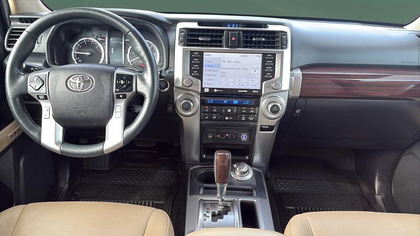 Toyota 4Runner photo 24