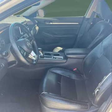 More photos of 2019 Nissan Altima 2.5 SL at Autova - Forest, VA