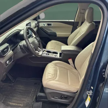 More photos of 2020 Ford Explorer Platinum at Autova - Forest, VA
