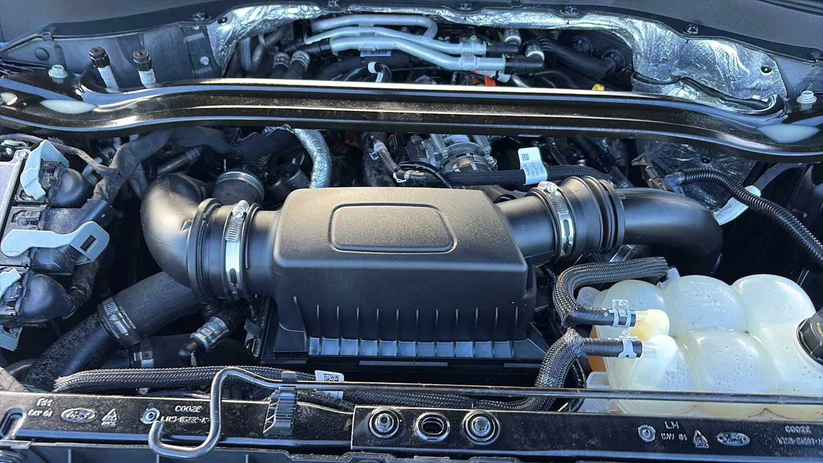Ford Explorer photo 27