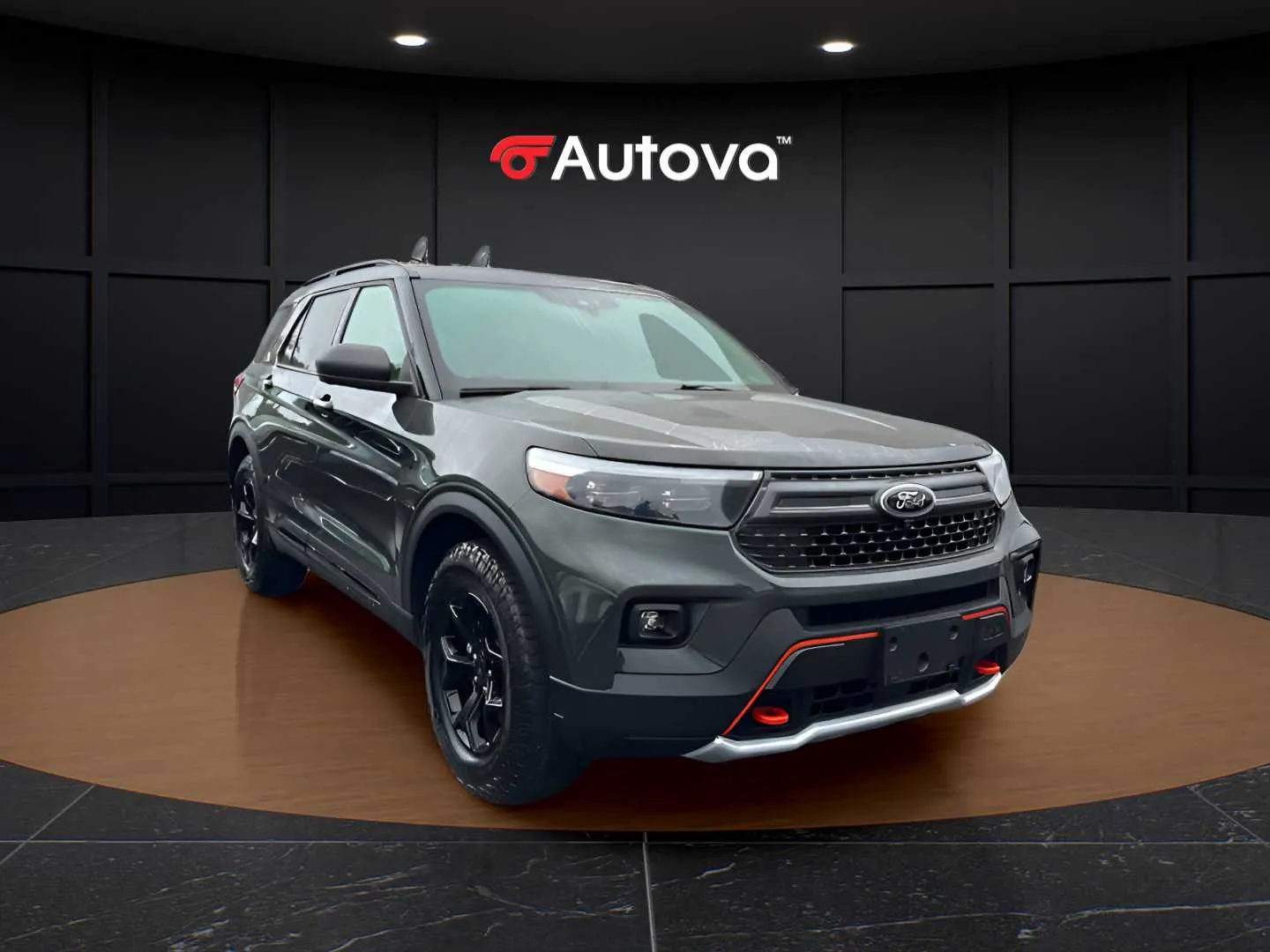 Ford Explorer photo 3