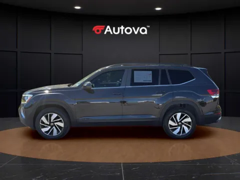 Photos of 2026 Volkswagen Atlas 2.0T SE w/Technology for sale in Forest, VA at Autova - Forest