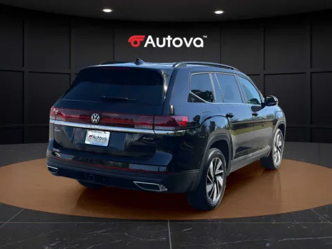 More photos of 2026 Volkswagen Atlas 2.0T SE w/Technology at Autova - Forest, VA