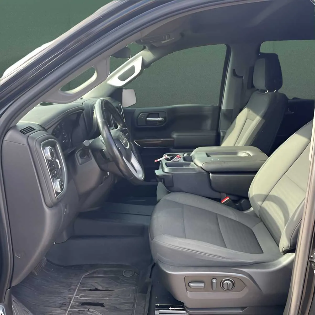 GMC Sierra photo 5