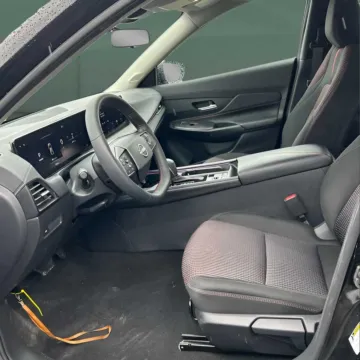 More photos of 2026 Nissan Sentra SR at Autova - Forest, VA