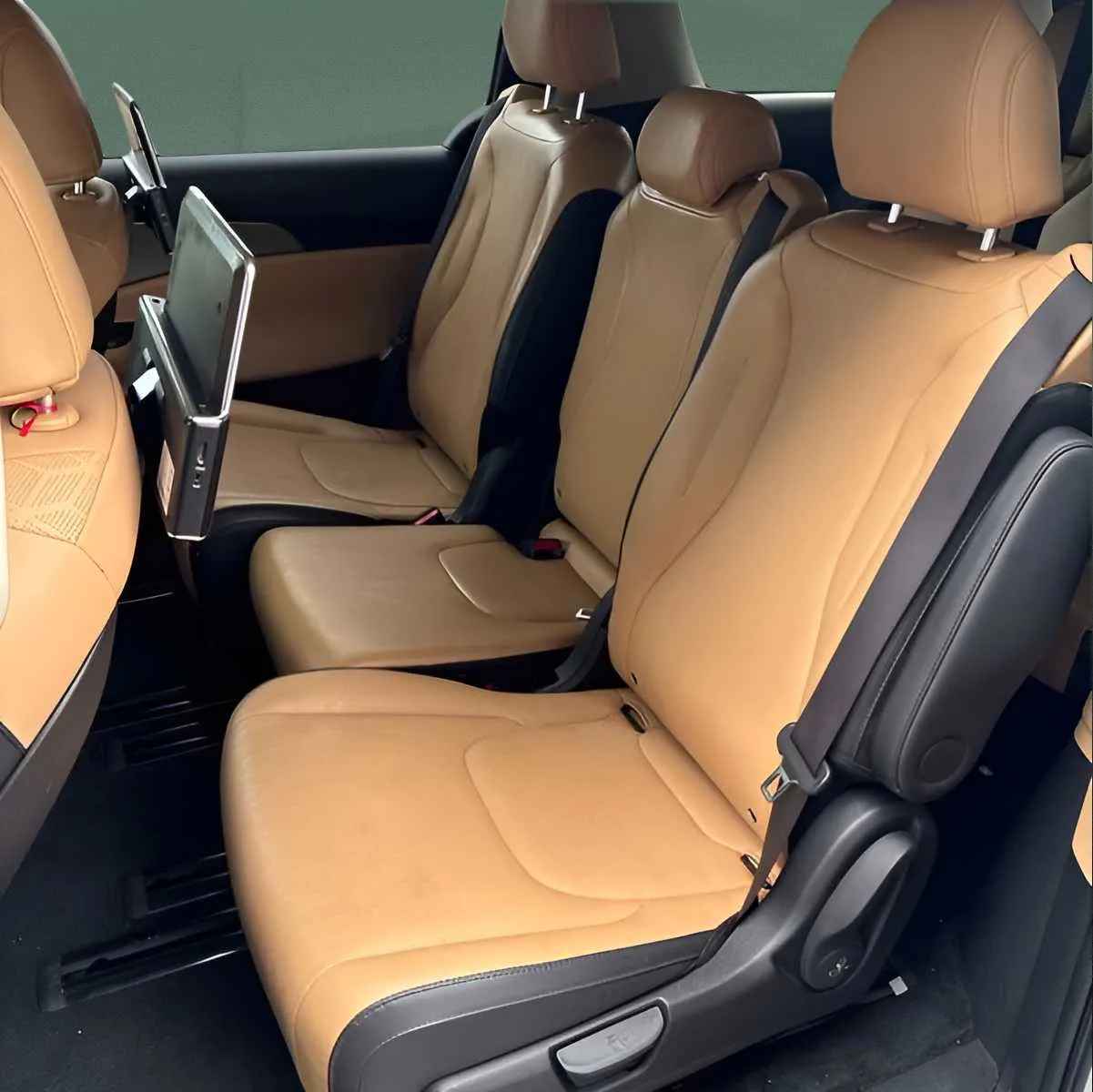 Kia Carnival photo 5