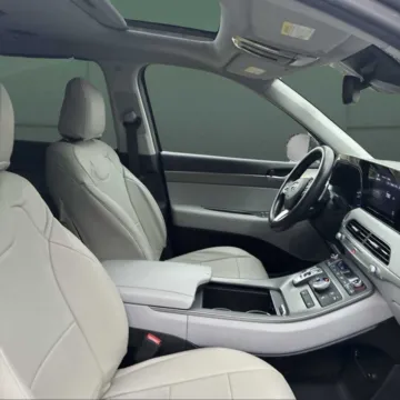 More photos of 2021 Hyundai Palisade SEL at Autova - Forest, VA