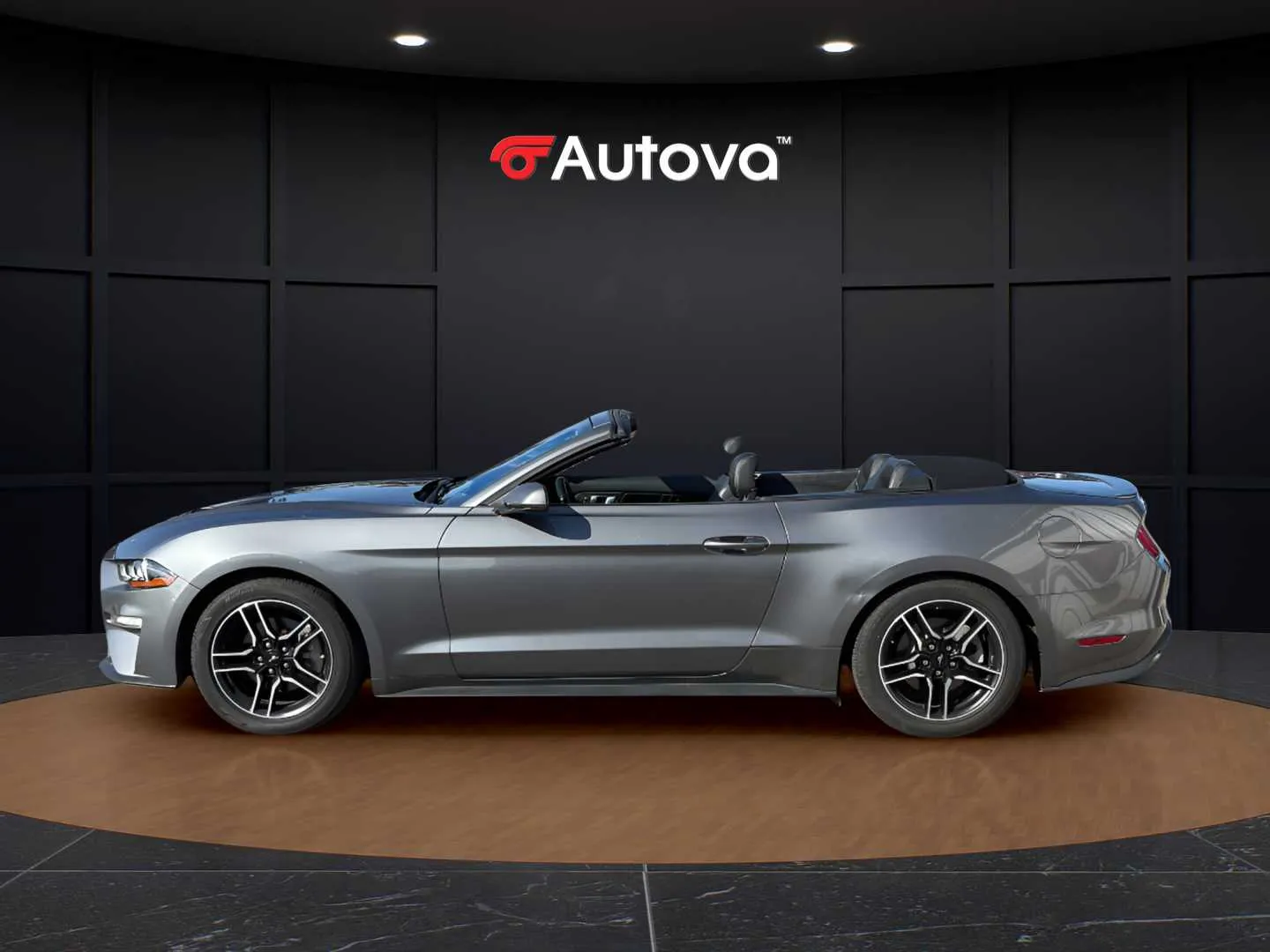 Ford Mustang photo 3