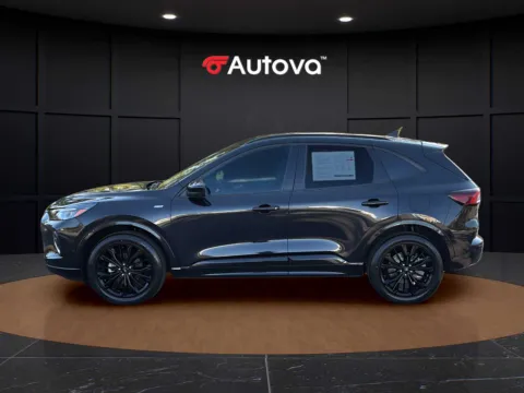 Photos of 2023 Ford Escape ST-Line Elite for sale in Forest, VA at Autova - Forest