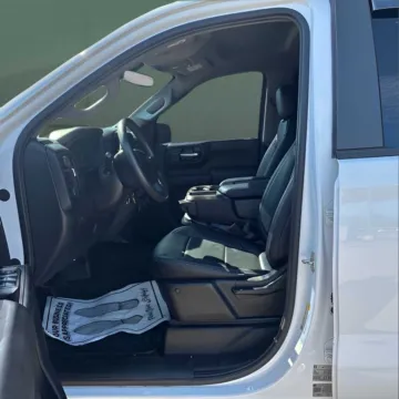 More photos of 2021 Chevrolet Silverado 1500 Custom Trail Boss at Autova - Forest, VA