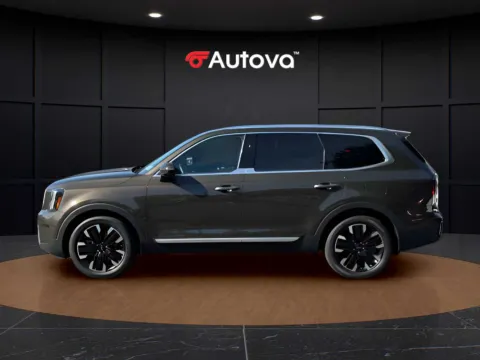 Photos of 2023 Kia Telluride SX Prestige for sale in Forest, VA at Autova - Forest