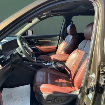 More photos of 2023 Kia Telluride SX Prestige at Autova - Forest, VA