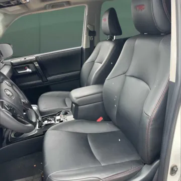 More photos of 2021 Toyota 4Runner TRD Off Road Premium at Autova - Forest, VA